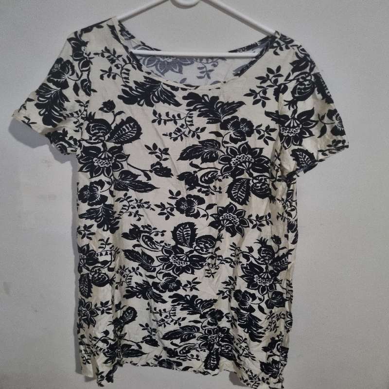 Black and White Shein Dress - Size XL