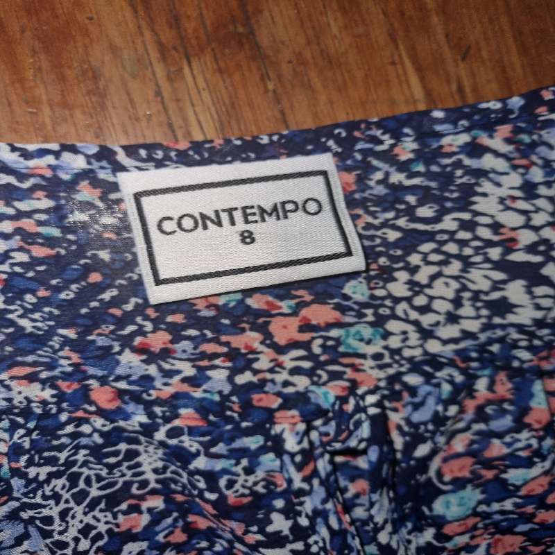 Contempo Shirt with sleeve detail - Size 8