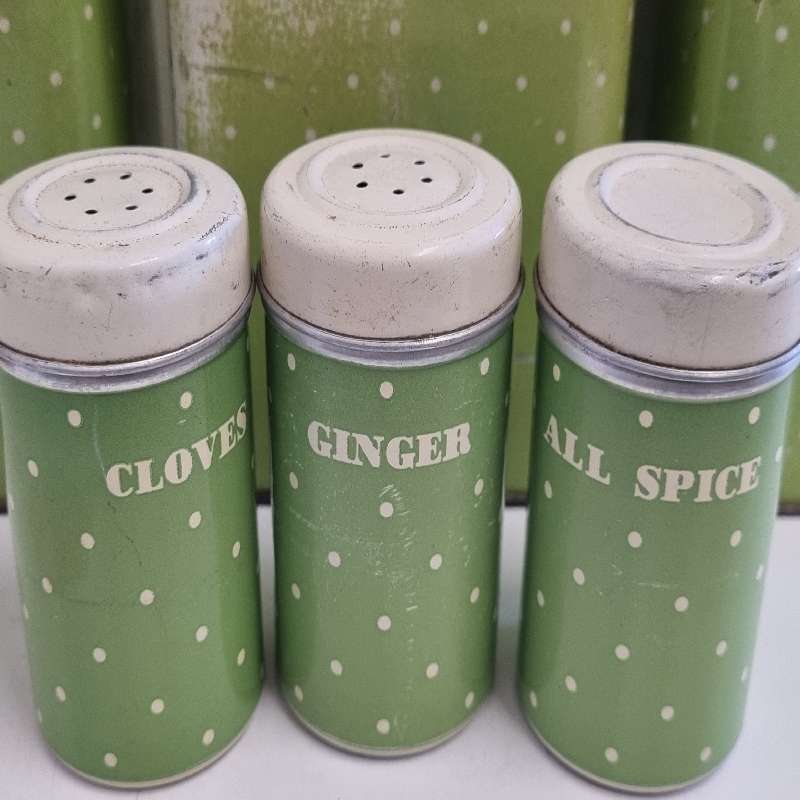 6 Piece vintage Tin set - Sugar, Coffee, Tea, etc.