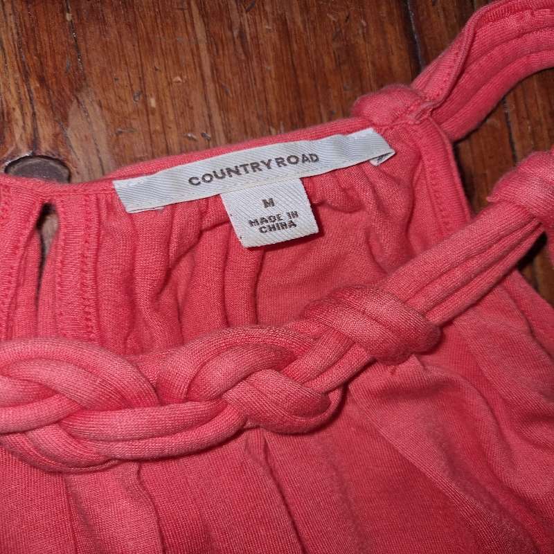 Country Road summer top with interesting detail - coral colour - Size M