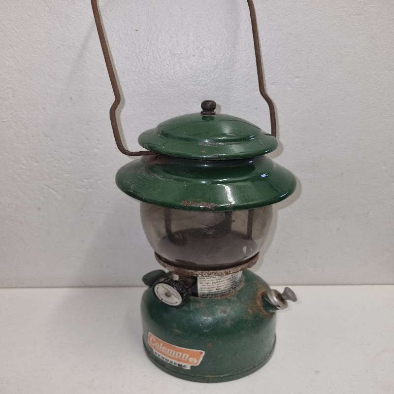 Vintage Coleman Lantern - See pictures.  What you see is what you get