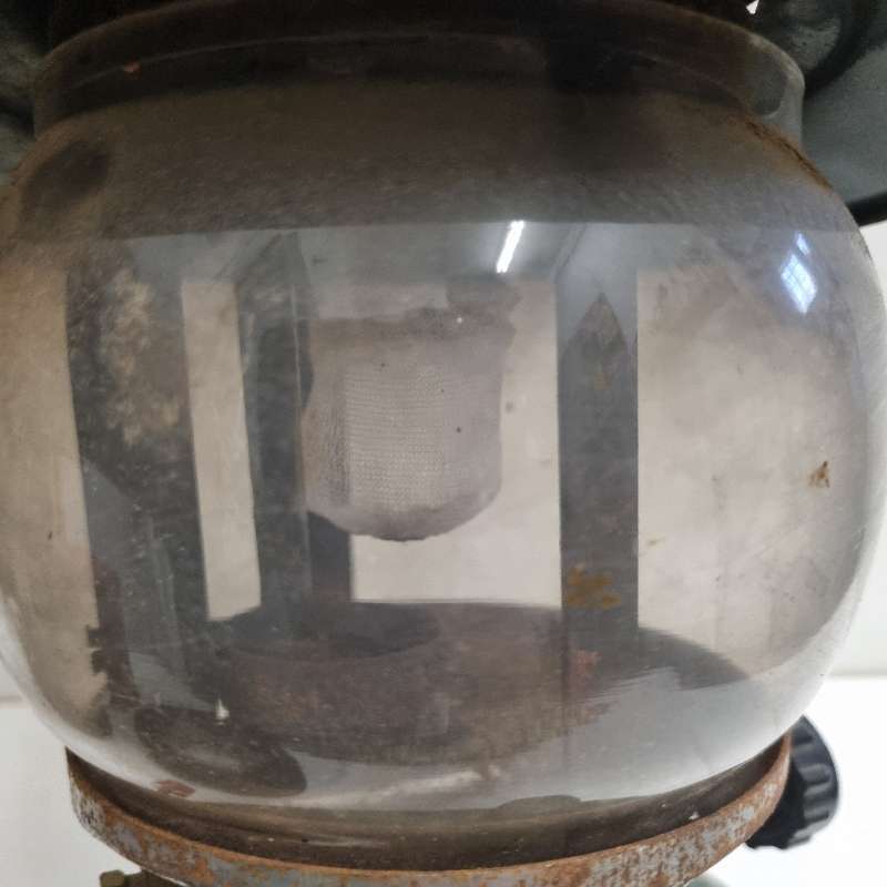 Vintage Coleman Lantern - See pictures.  What you see is what you get