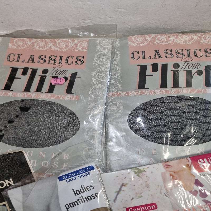 5 x pairs of Vintage Stockings - Size L / XL - Incl. Cameo, Flirt, etc