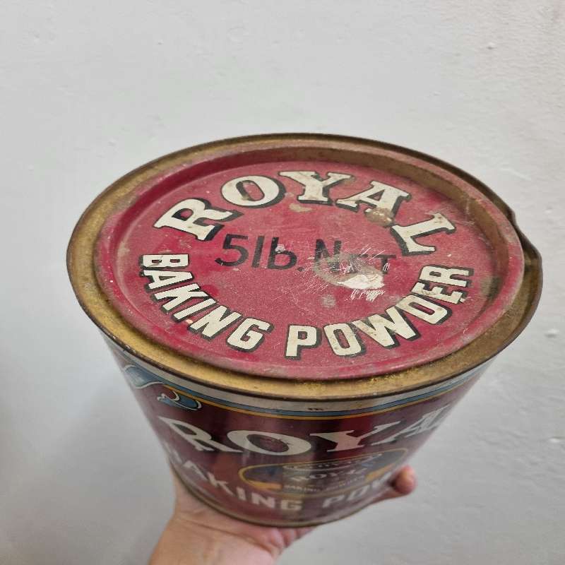 Antique tin - Vintage Royal Baking Powder Tin 5lb. Net made in South Africa - Rare Find!!