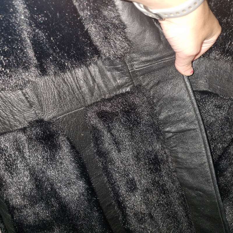 Most Beautiful Vintage Leather and fake fur panel coat - size M / 36 Perfect condition!!