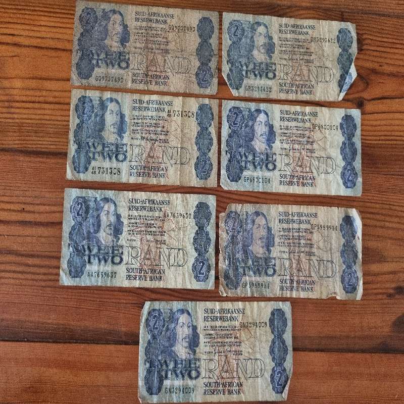7 x R2 notes