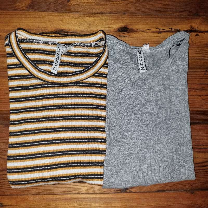 2 x Cropped T-Shirts - H&M - Size L