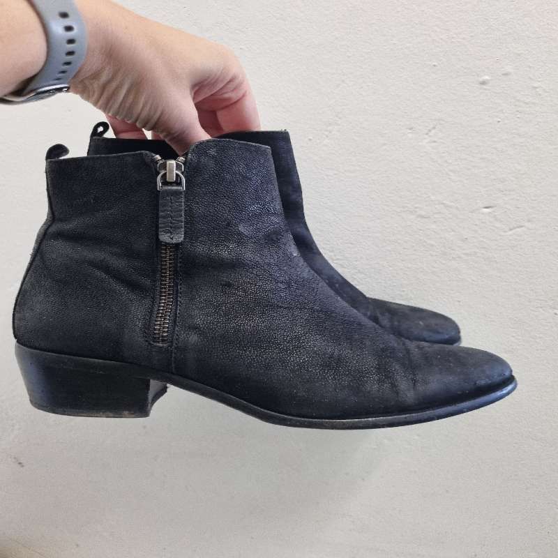 Country Road Leather Boots - Size 5