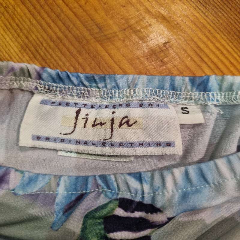 Comfy pants by Jinja - Size Small
