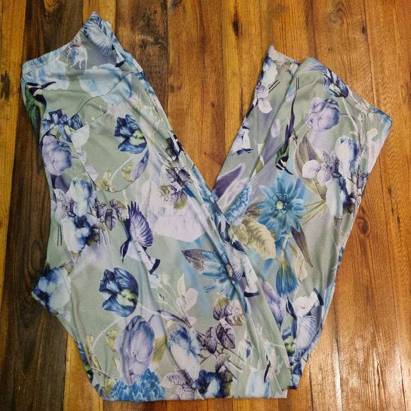 Comfy pants by Jinja - Size Small