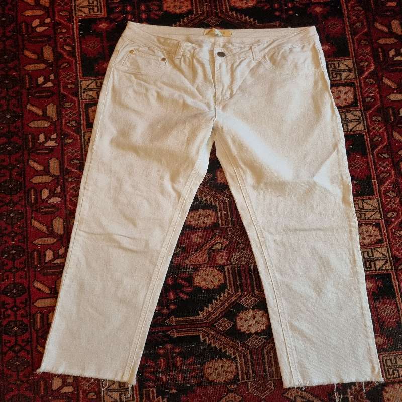White Pants by Bon Bon Collection - Size L