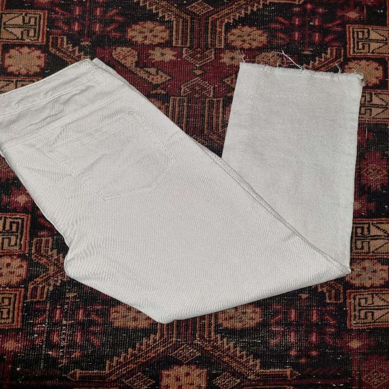 White Pants by Bon Bon Collection - Size L
