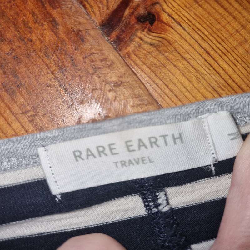 Rare Earth 100% Cotton top - Size M