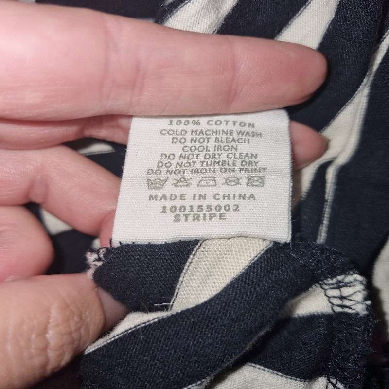 Rare Earth 100% Cotton top - Size M