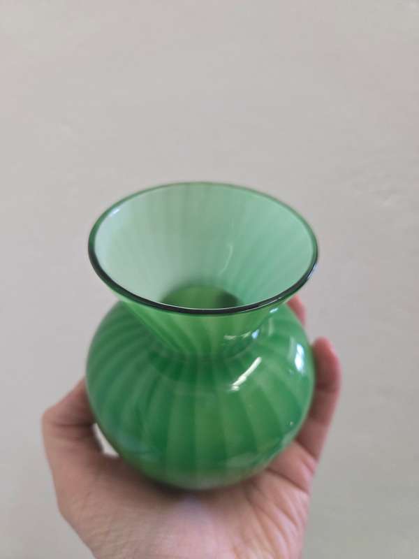 Vintage Green Swirling Glass Vase - Height - 11cm