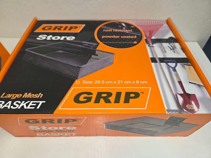 Grip Large Mesh Basket - Rust Resistant - 28.5cm x 21cm x 8cm - New