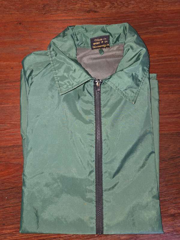 Genuine Drimac Jacket - Green - Size Large - Some minor marks on arm - See pics