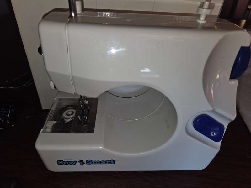 Sew Smart Portable Mini Sewing Machine - Great Quality