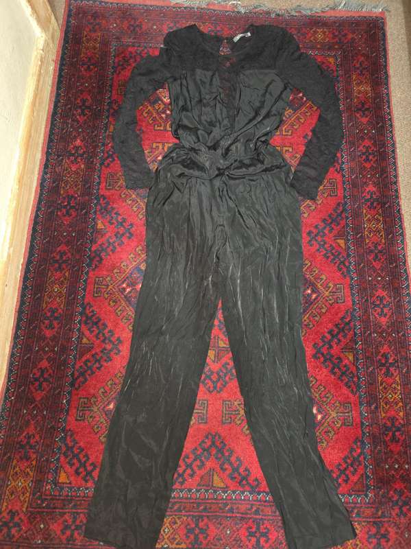 Studio-W Black Jumpsuit with lace detail - Size 8 - Perfect condition - Simply needs to be ironed