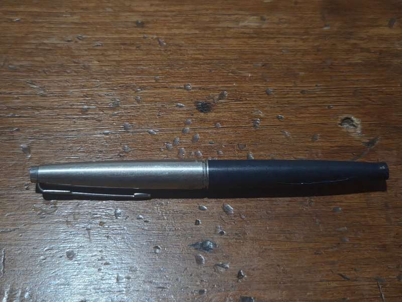 Vintage Parker Pen - See pictures for condition