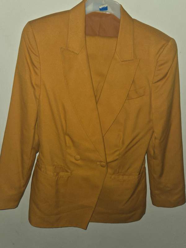 2 Piece Vintage Woolworths Suit - Mustard Jacket and Pants set - Size 8