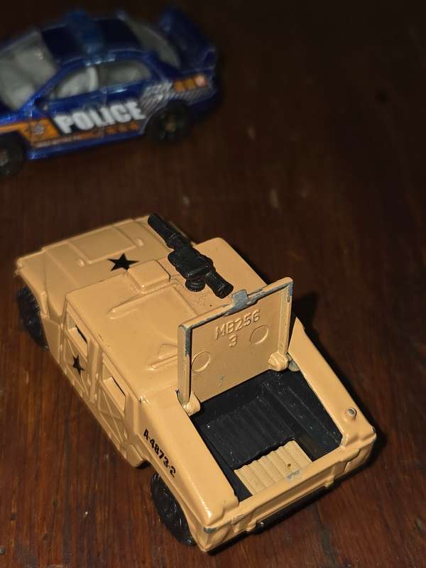 2 x Matchbox cars