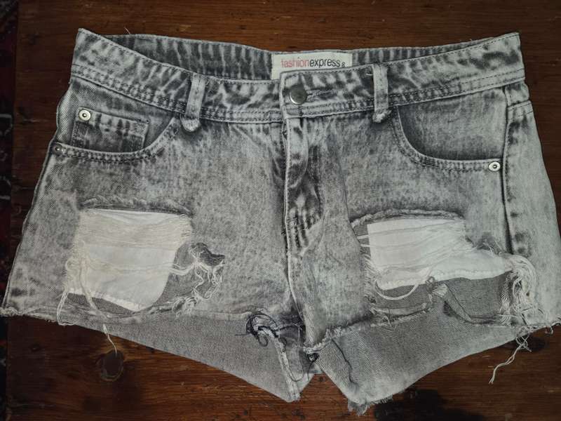 Fashion Express Distressed Denim Short - Size 8