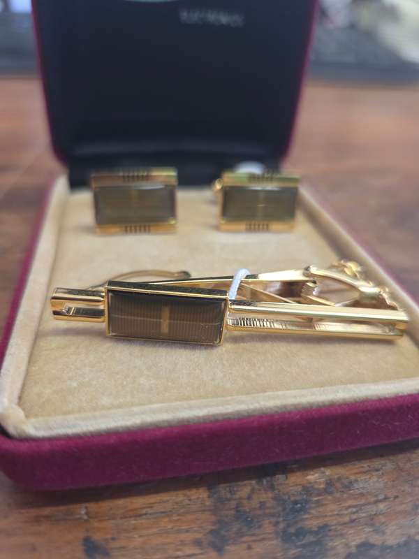 Vintage Samsung Gold Plated Cufflink Set