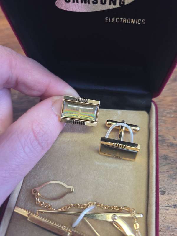 Vintage Samsung Gold Plated Cufflink Set