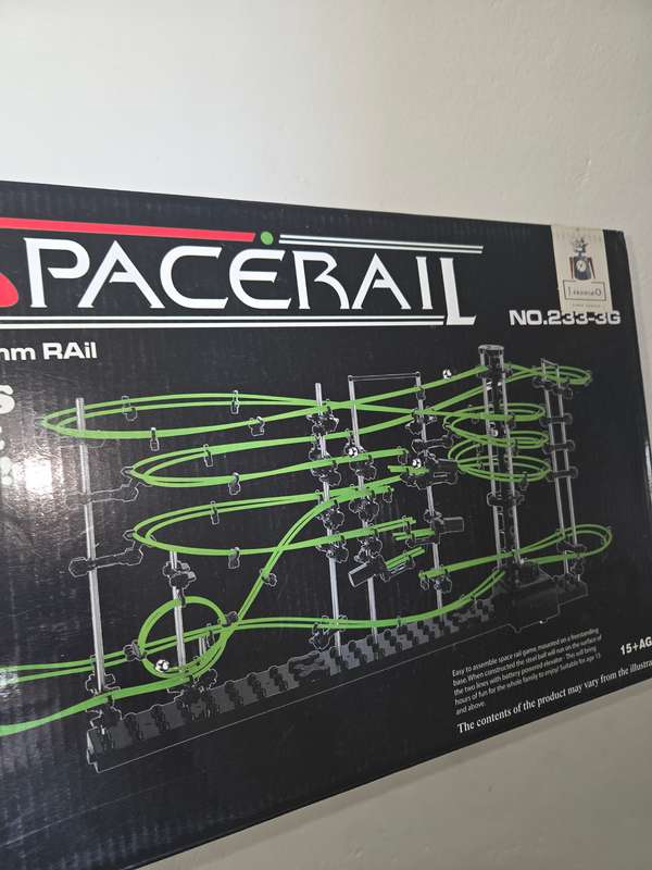 Spacerail 13,500mm Rail - Level 3 - Glows in the Dark