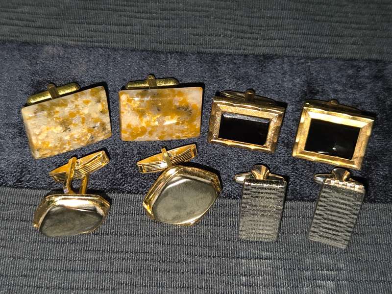 4 Pairs of Vintage Cufflinks
