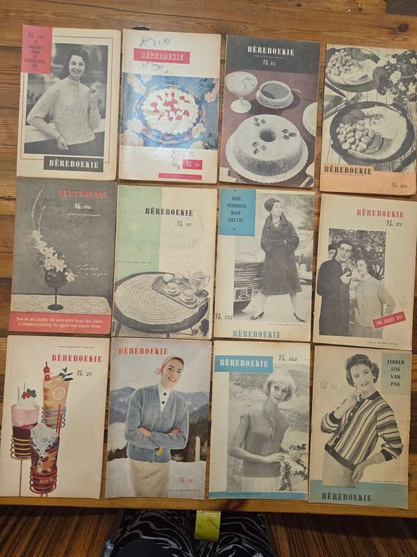 12 x Vintage Sarie Bêreboekies - Vol resepte, patrone en idees - 1950's en 1960's