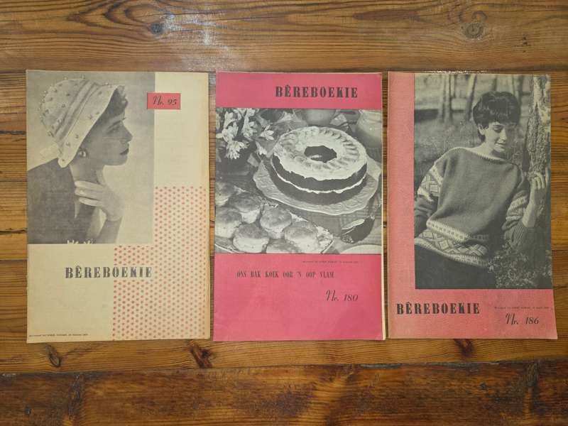 3 x Vintage Sarie Bêreboekies - Vol resepte, patrone en idees - 1950's en 1960's