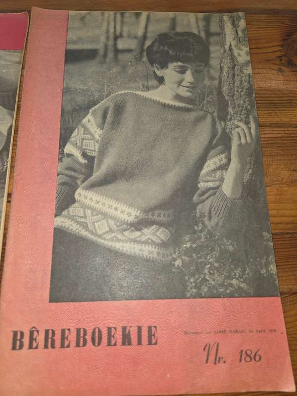 3 x Vintage Sarie Bêreboekies - Vol resepte, patrone en idees - 1950's en 1960's