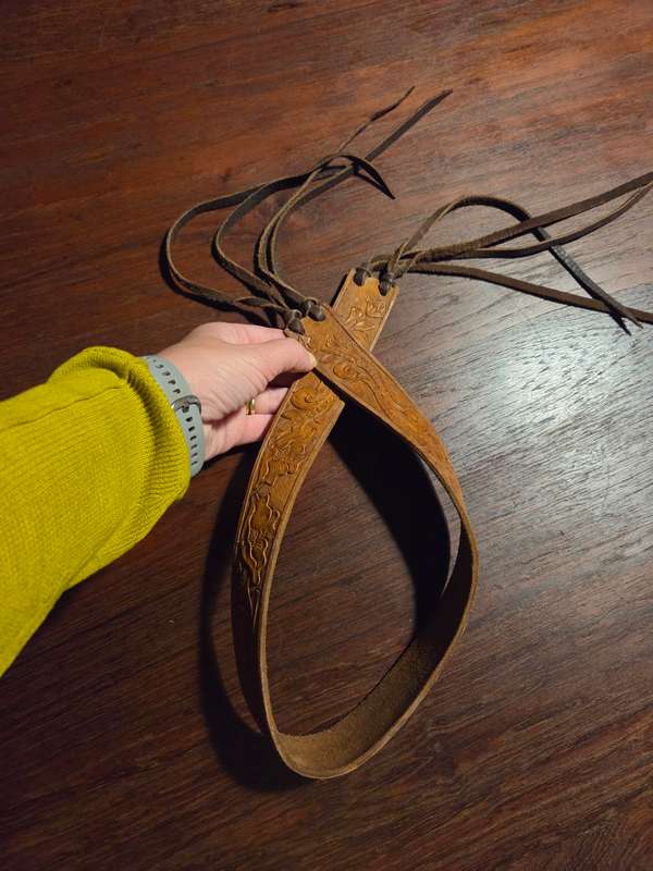Leather Belt - Ladies - Size Small
