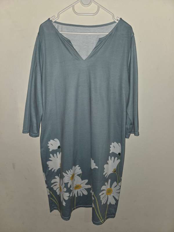 XL Dress with Floral Detail
