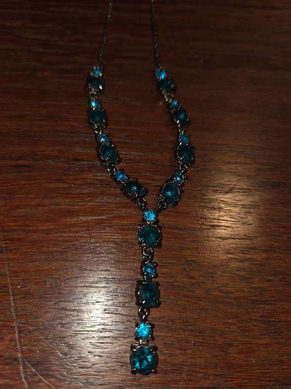 Beautiful Turquoise Stone Necklace