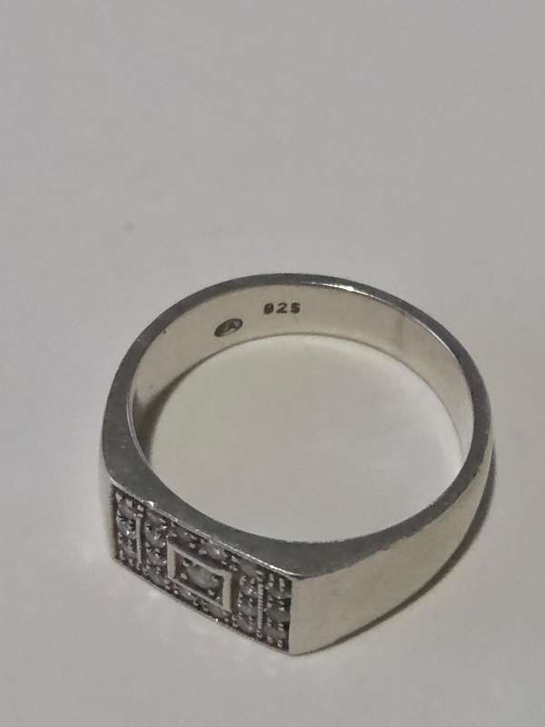 925 Stirling Silver ring