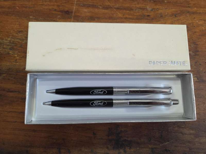 Papermate Pen and Pencil Set with Ford Signage - Needs refils