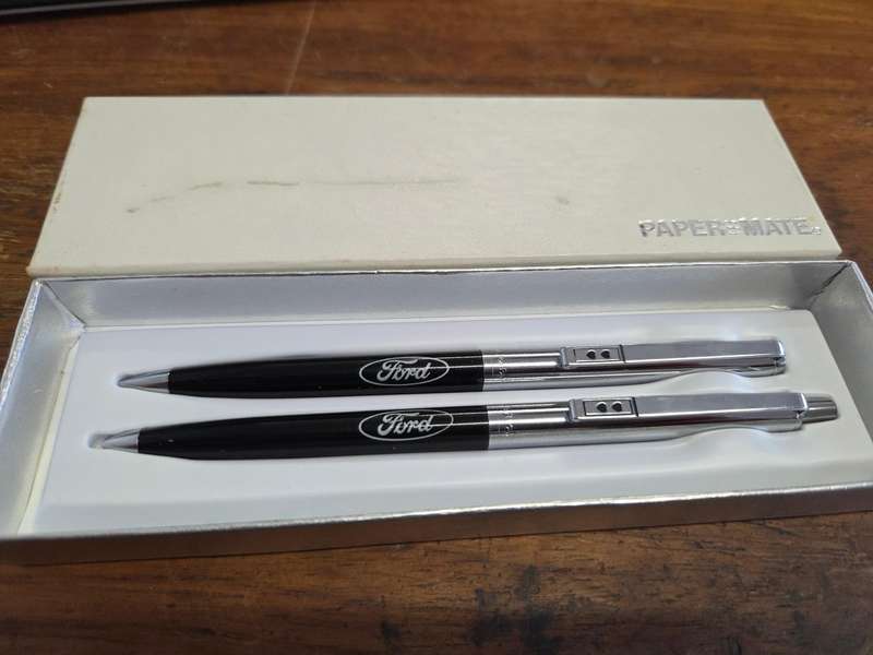 Papermate Pen and Pencil Set with Ford Signage - Needs refils