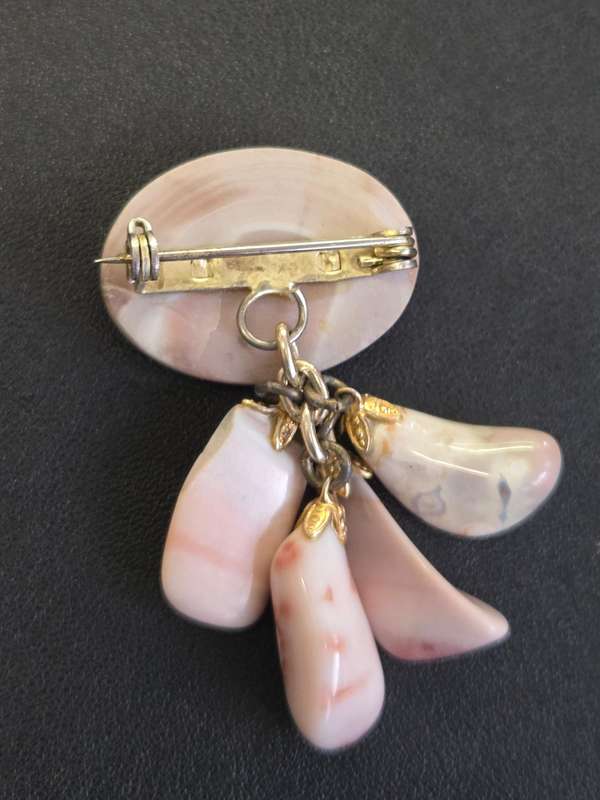 Beautiful Vintage Brooch