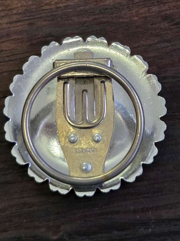 Beautiful Vintage German Scarf Clip