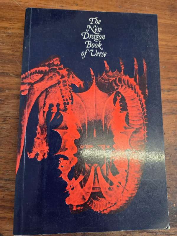 The New Dragon Book of Verse
