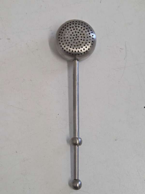 Vintage Tea Strainer - Works with spring