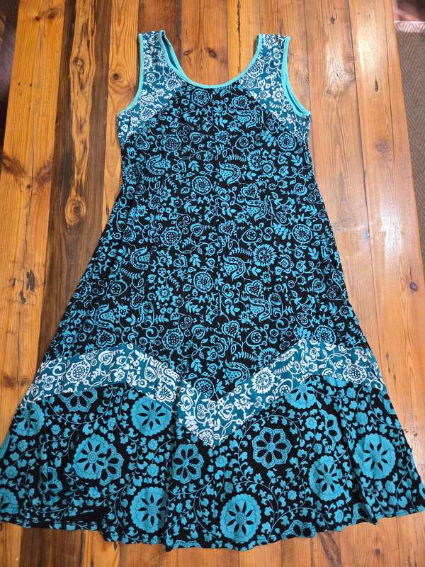 Summer Dress - Size L