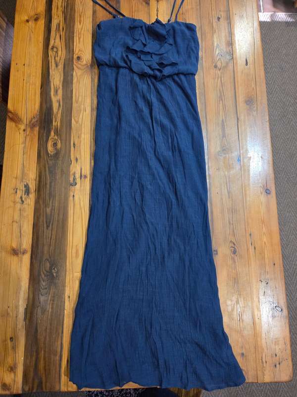 Beautiful Navy Strappy dress - Size M