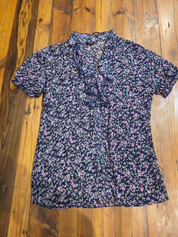 Floral Summer Top - Size 18