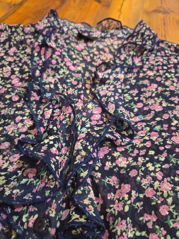 Floral Summer Top - Size 18
