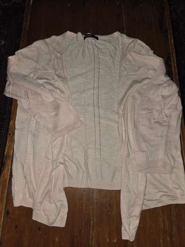 David Jones Knitwear - Size L Colour is light pink to peach