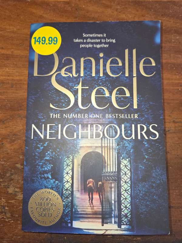Danielle Steel - Neighbours